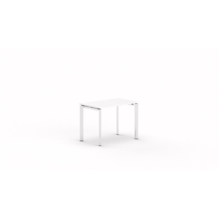 Mesa colectividades STAR, estructura 4 patas metálica, fondo 60 cm