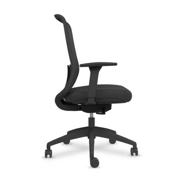 Silla ergonómica de oficina modelo Lando, brazos regulables, mecanismo SYNCRO