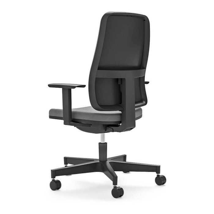 Silla de escritorio ergonómica BLAZE negra uso 8 horas