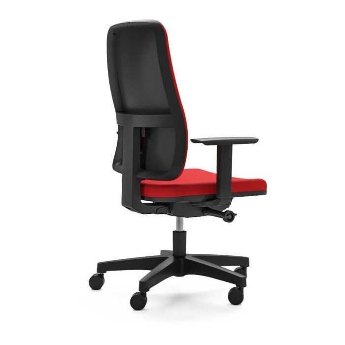 Silla de escritorio ergonómica BLAZE negra uso 8 horas